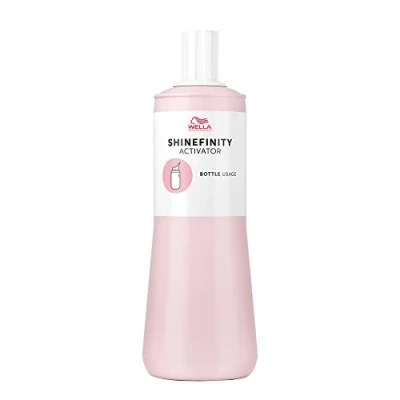 Immagine di Wella Shinefinityinity Glaze Activator Bottle 2% 1 L