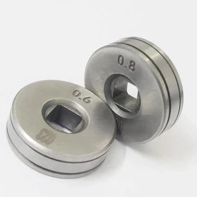 Immagine di 2 rulli di azionamento per cavi alimentazione a filo, diametro 25 mm, scanalatura zigrinata adatta alimentatore SSJ16 MIG MAG Saldatori Parti attrezzature (0,6 mm/0,8 mm)