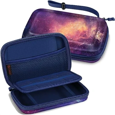 Immagine di Fintie Custodia Case per Nintendo 2DS XL/New 3DS LL Protettiva da Viaggio Borsa con Slots e Tasca Interna Console XL / LL, Galaxy