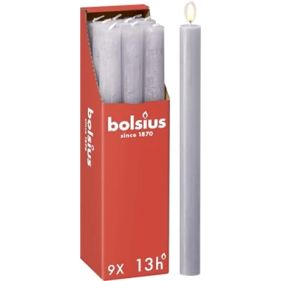 Immagine di Bolsius Candele rustiche lavanda 9 pezzi 27 x 2,3 cm Lunghezza durata 13 ore Non profumate Contiene cera vegetale naturale Senza olio di palma