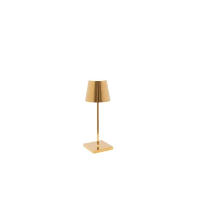 Immagine di Zafferano Poldina Pro Mini Lampada LED senza fili batteria ricaricabile, Dimmer touch, Uso Interno,caricatore multiplo USB (EU/UK/US) Corpo in Alluminio Finitura Galvanica Lucida Oro,Amazon Exclusive