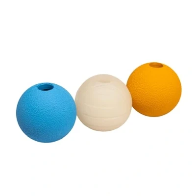 Immagine di Amazon Basics Set di palline giocattolo assortite per cani, 6.4 cm (confezione da 3), Blu, Beige, Arancione