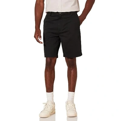 Immagine di Amazon Essentials Pantaloncini Chino Lunghezza Classica da 23 Cm Uomo, Nero, 33W