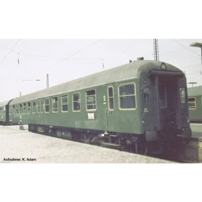 Immagine di H0 di DB a ingresso centrale Piko 59682 Carrozza pilota Bymf 2a classe