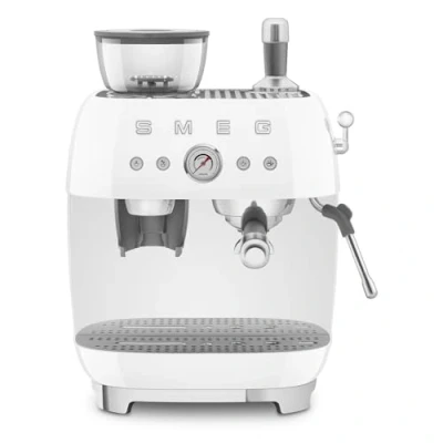 Immagine di Smeg, Macchina da Caffè Espresso Manuale EGF03WHEU, con Macinacaffè Integrato, Thermoblock, 4 Livelli di Temperatura, Lancia a Vapore e Manometro, Serbatoio 1 L, Dimensioni Compatte, 1350W, Bianco