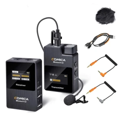 Immagine di comica Microfono Lavalier wireless, BoomX D1 2.4G Sistema microfonico wireless con 1 trasmettitore e ricevitore, Lav Mic per smartphone Videocamera Podcast Intervista YouTube Facebook Live steam