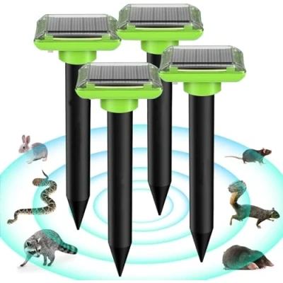 Immagine di Dissuasori per Topi, Repellente ultrasuoni Talpe, Carica ad Energia Solare un Funzionamento Efficiente, Dissuasore Topi Adatto Uso in Giardino e Campo, 4 Pezzi