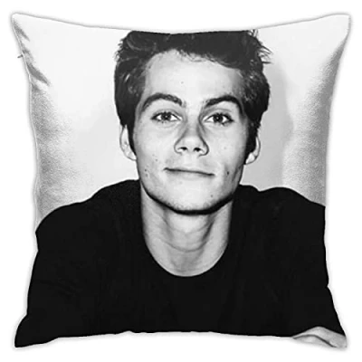 Immagine di Dylan O&#039;Brien Federa per cuscino, interni ed esterni, 45 x cm