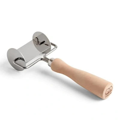 Immagine di MARCATO Tagliapasta Quadrati, Utensile per Dolci, Acciaio, 6 cm, Taglio Preciso, Resistente e Durevole