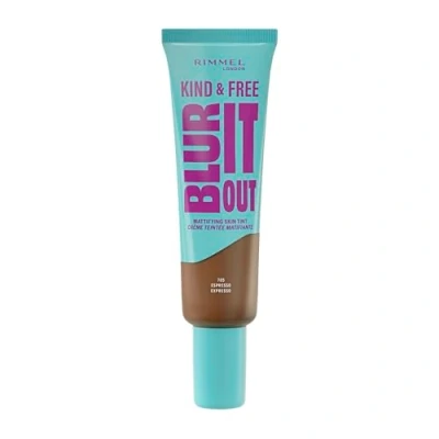 Immagine di Rimmel London Kind &amp; Free BLUR IT OUT Fondotinta Opacizzante, 705, Espresso, Controllo effetto lucido per tutto il giorno, Make up dal finish matte leggero, 30 ml