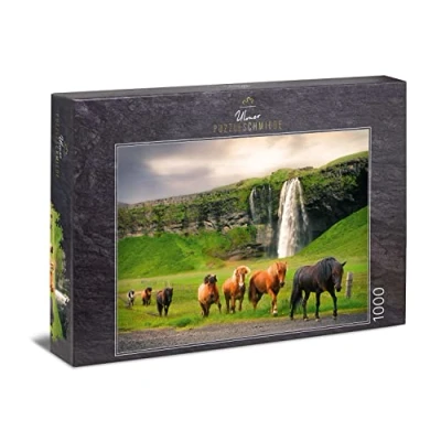 Immagine di Ulmer Puzzleschmiede Puzzle &quot;Islandesi&quot; Classico da 1000 pezzi con Cavalli e paesaggio Herde Island sulla cascata Seljalandsfoss in Islanda Animali &amp; Natura Made