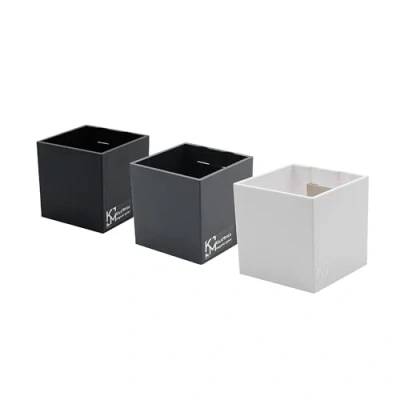 Immagine di KalaMitica Set di 3 Cubi Magnetici 6,5 cm Bianco, Piombo, Nero Contenitori Portaoggetti o Porta Vasi con Calamita Potente per Lavagne Magnetiche da Parete