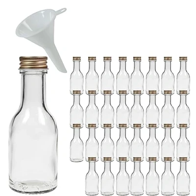 Immagine di Viva Haushaltswaren 32 Bottiglie Piccole in Vetro con Tappo a Vite da riempire autonomamente, capacità 100 ml, Imbuto Bianco Diametro 5 cm Incluso