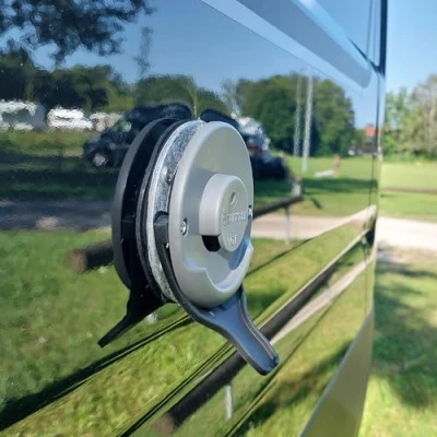 Immagine di MaJoCompTec® scarico per condensa copertura del camino Accessori di riscaldamento a gas su camper caravan (DRIPGUIDE Truma Alde)