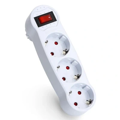 Immagine di Aigostar Presa Piatto Schuko Tripla,Presa Multipla con Interruttore ed Protezione Bambini,Adattatore 3 prese Universali Standard Tedesco,Bianco