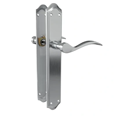 Immagine di Amig Set di maniglie con placca per porta Maniglia Mod. BETA Realizzato in acciaio 256 x 48 mm Quadro 8 Cromato opaco