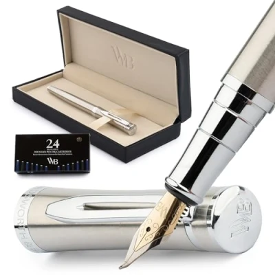Immagine di Wordsworth &amp; Black Set Penna Stilografica, Pennino Piegato, Include 24 Cartucce D&#039;inchiostro, Convertitore Di Ricarica Inchiostro E Confezione Regalo, Finitura Cromata, Calligrafia, [Argento Cromato]