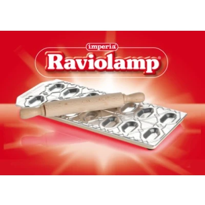 Immagine di Imperia Ravioli Maker With Dough Roller 14 Compartments