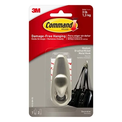 Immagine di Command Medium Forever Classic gancio in metallo nichel spazzolato, uso interno, 1 medio e 2 strisce adesive, organizza senza danni