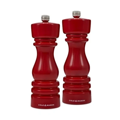 Immagine di Cole &amp; Mason H233101 London Rosso Lucido Macina Sale e Pepe, Precision+/Macinatura Regolabile, Legno di Faggio, 180mm, Pacco Regalo, Include 2 x Macinini, Garanzia a Vita sul Meccanismo
