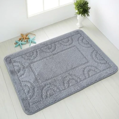 Immagine di Comart, Tappeto Nicole da Bagno, Asciugatura Rapida, Fondo Antiscivolo in Latex, Tinta Unita, Scendi Doccia e Vasca, per WC Bidet, Lavabile Lavatrice, Rettangolare 67x100 cm, Colore Grigio