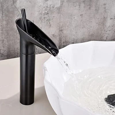 Immagine di Rubinetto Bagno Lavabo Nero,Rubinetto a Cascata, Miscelatore Classico Vintage, Monocomando,Acqua Calda Fredda, G3/8