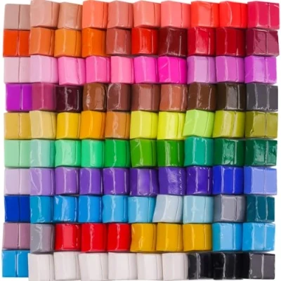 Immagine di Tomorotec Confezione risparmio da 100 pezzi di argilla polimerica, 82 colori in blocchi, kit iniziale con strumenti, modellare forno confezionata singolarmente, per fai