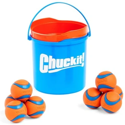 Immagine di Chuckit! Ultra Ball secchio giocattolo per cani, in gomma resistente, con e palla galleggiante, ad alto rimbalzo, compatibile Chuck It Launcher, palline cani