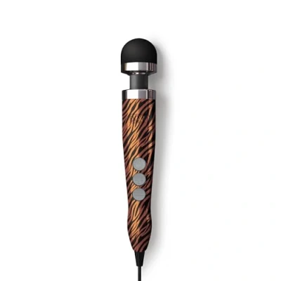 Immagine di Doxy Vibrator Die Cast 3 Magic Wand Massager: Potente massaggiatore con vibrazione a bacchetta magica per donne Rose