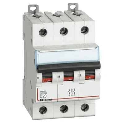 Immagine di FN83C20 BTICINO SPA BTDIN60 MAGNETOT 3P CURVA C 20A 6KA