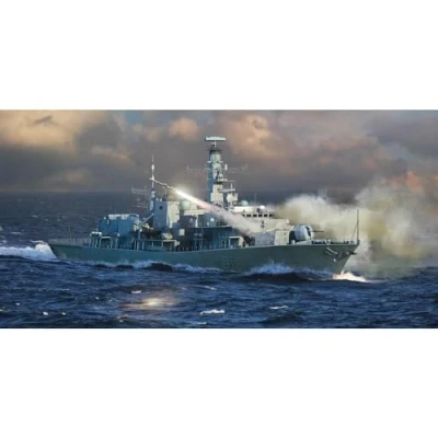 Immagine di Trumpeter TRU06722 1:700 HMS Tipo 23 Fregate Monmouth (F235) Kit per modellino in scala, multicolore