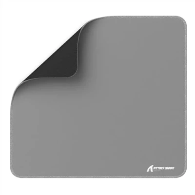Immagine di ATTACK SHARK CM02 Tappetino Per Mouse Da Gioco Esports, Rivestimento Resistente All&#039;Acqua, Grande Mouse, Superficie Liscia e Pesante,Base In Gomma Antiscivolo, 450x400x4mm Grigio Chiaro