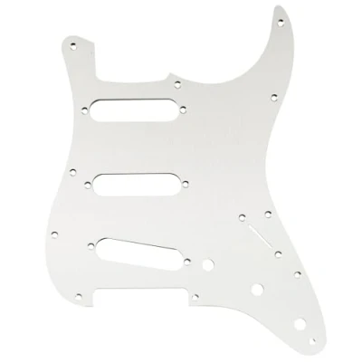 Immagine di Musiclily Pro 11 Fori SSS Battipenna Strat Pickguard in Alluminio Anodizzato per Chitarra Elettrica USA/Messico Stratocaster Stile Moderno, Colore Originale