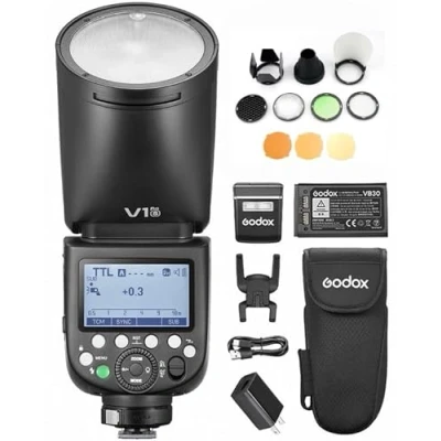 Immagine di GODOX V1 PRO S Speedlight Flash a testa tonda on camera automatico E TTL II Zoom Fresnel wireless 2.4G con AK R1 Pocket Light Accessori Kit compatibile fotocamera Sony 100V 240V