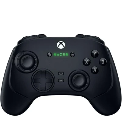 Immagine di Razer Wolverine V3 Pro Controller Esports wireless per Xbox e PC (HyperSpeed Wireless, pulsanti d&#039;azione tattili Mecha, stick analogici ad effetto Hall anti drift, vibrazioni aptiche) Nero