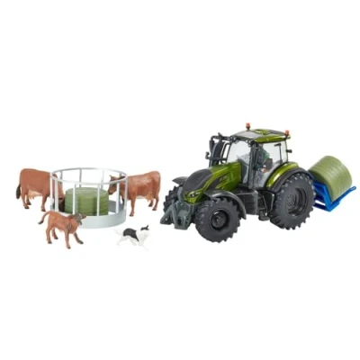 Immagine di Britains 1:32 Cofanetto Trattore Valtra 43324 Verde Oliva con Accessori, Compatibile Giocattoli in scala 1:32, per Collezionisti e Bambini a partire dai 3 anni.