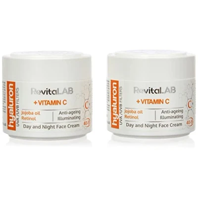 Immagine di RevitaLAB Crema giorno e notte antietà con acido ialuronico, arricchita vitamina A, B3, B5, E, C, olio di jojoba filtri UV, 40 55 anni, 50 ml Formato multipack