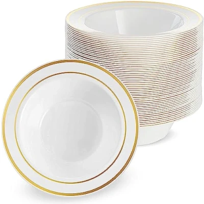 Immagine di Matana 25 Ciotole in Plastica Bianca Premium con Bordo Dorato, 360ml Piatti Fondi per Matrimoni, Compleanni, Battesimi, Natale, Barbecue, Feste Resistenti e Riutilizzabili