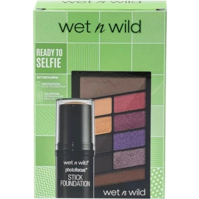 Immagine di Wet n Wild Ready to Selfie Set, Set di Trucco con Fondotinta in Stick Photo Focus Tonalità Soft Beige e Palette Ombretti Color Icon 10 Finish per un Make up a Lunga Durata