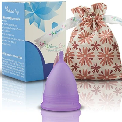 Immagine di Coppetta Mestruale Athena Cup per Mestruazioni Ideale Flusso Regolare e Intenso Custodia Inclusa Taglia 2, Viola Trasparente Alternativa Naturale ad Assorbenti Tamponi