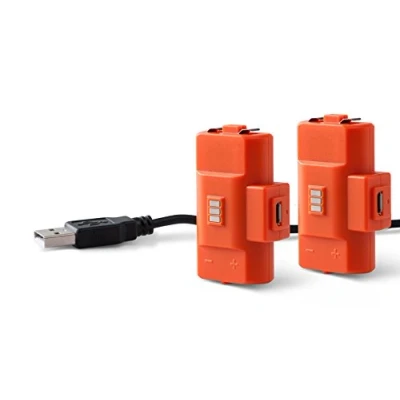 Immagine di Kit Play and Charge Plus con licenza ufficiale Microsoft per Xbox One/Xbox One S/Xbox X (compatibile Standard ed Elite)