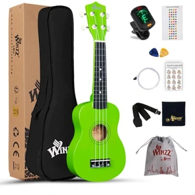 Immagine di Winzz Ukulele soprano Starter Kit per principianti con borsa, accordatore a clip, corde extra, cinghia, plettri, adesivi tasti, scheda accordi, panno lucidatura, verde chiaro