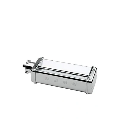 Immagine di Smeg, Accessorio Tagliolini SMTC01, per Impastatrice, Corpo in Acciaio, Rulli Alluminio, di 1,5 mm, Compatibile con SMF01, SMF02, SMF03, SMF13, Pennellino Pulizia Incluso