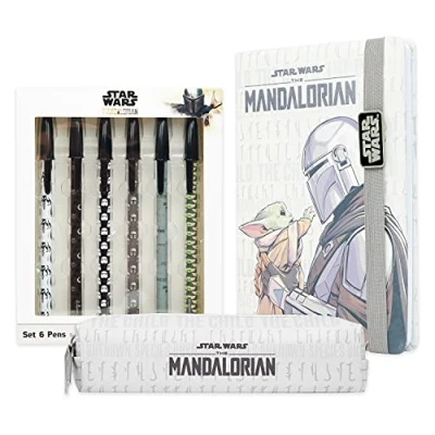 Immagine di Disney Set Cancelleria Notebook Quaderno A5 Astuccio e Penne Gadget Originale Minnie The Mandalorian Ih oh Ufficio Scuola Università (Bianco Mandalorian)