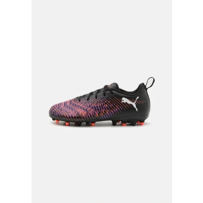 Immagine di Puma Future 8 PLAY MG JR Unisex Scarpe da calcetto con tacchetti per bambini, Taglia: 28, Black/white/glowing red Sintetico