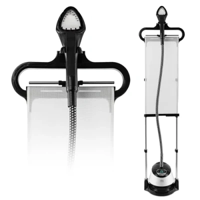 Immagine di Ufesa Steamy Pad Stiratrice verticale a vapore 1580W con schermo LCD, 9 livelli di vapore, serbatoio da 1,35L, uso continuo 40 minuti, ideale per tutti i tipi vestiti