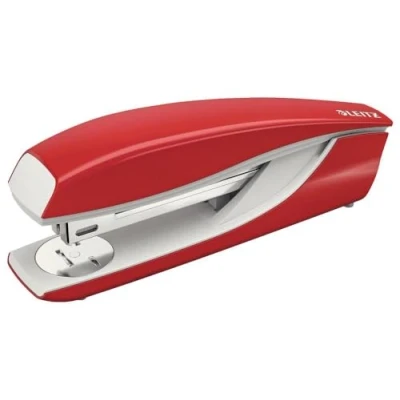 Immagine di Leitz Cucitrice da Ufficio, Capacità fino a 40 Fogli, Design Ergonomico in Metallo, Include Punti, Gamma NeXXt, 55040025, Rosso