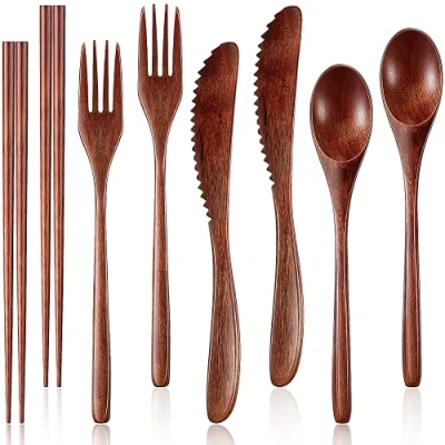 Immagine di Set di 8 posate in legno riutilizzabili, con cucchiaio, forchetta, coltello, bacchette