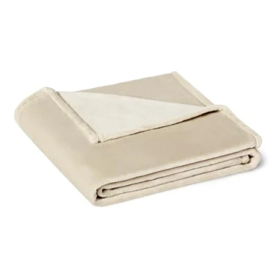 Immagine di Amazon Basics Coperta in Pile Morbida e Confortevole per Divano, 127 x 152 cm, Beige
