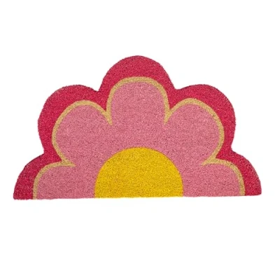 Immagine di Fisura Zerbino esterno fiore in fibra di cocco con base antiscivolo PVC. dalla forma originale. rosa. Dipinto a mano. Misure: 70 cm x 40 cm.…